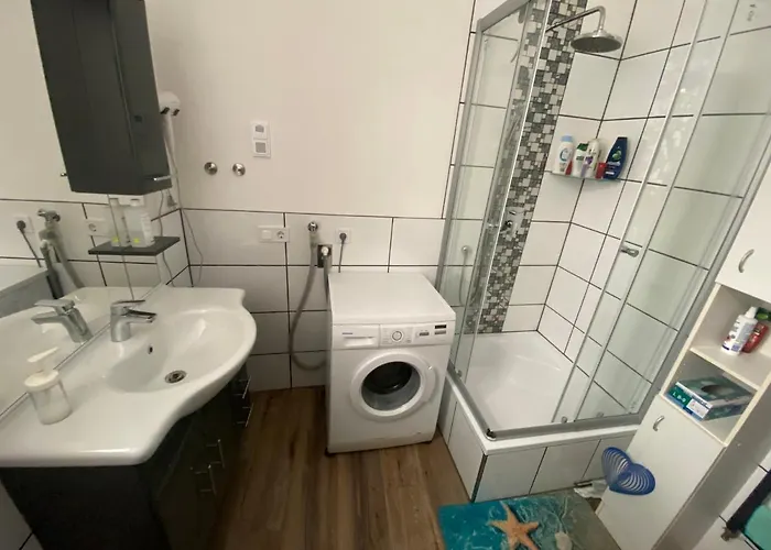 Schoene Kleine Einraumwohnung Mit Kueche Und Kamin In Holzthaleben Helbedundorf